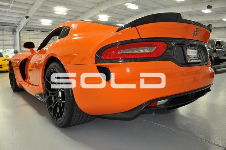 Used-2014-Dodge-SRT-Viper-Time-Attack