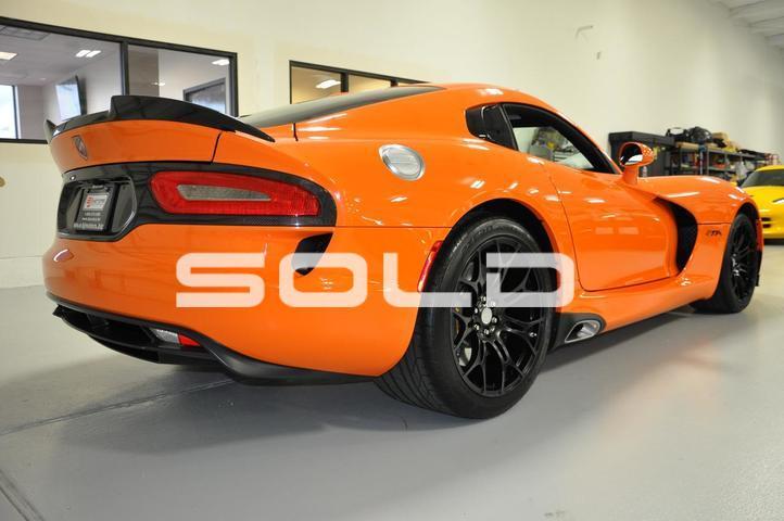 Used-2014-Dodge-SRT-Viper-Time-Attack