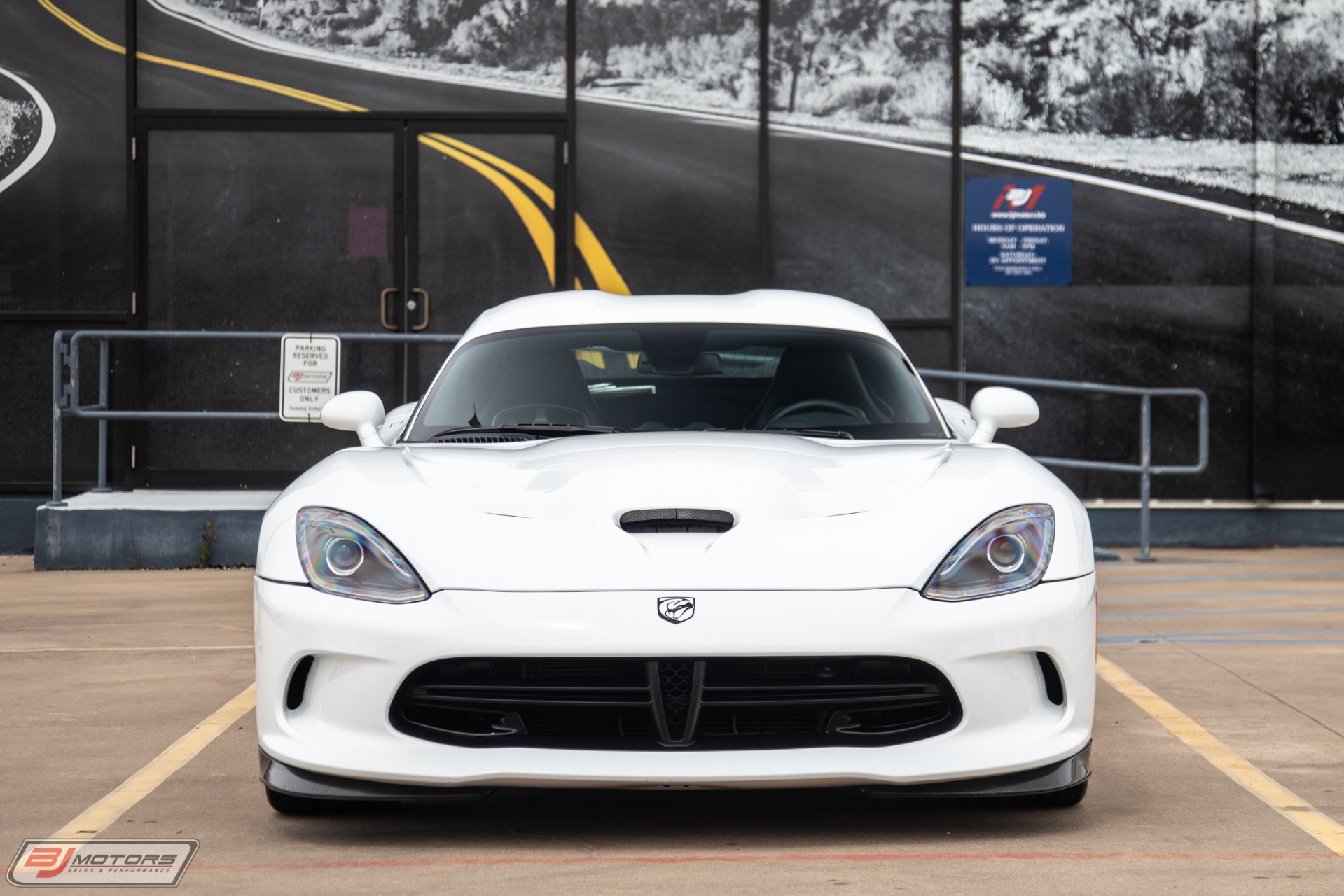 Used-2014-Dodge-Viper-TA-10