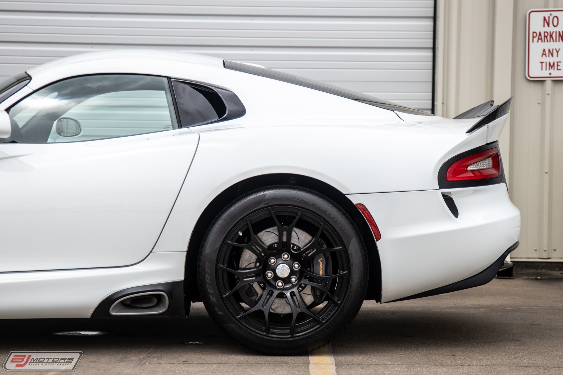 Used-2014-Dodge-Viper-TA-10