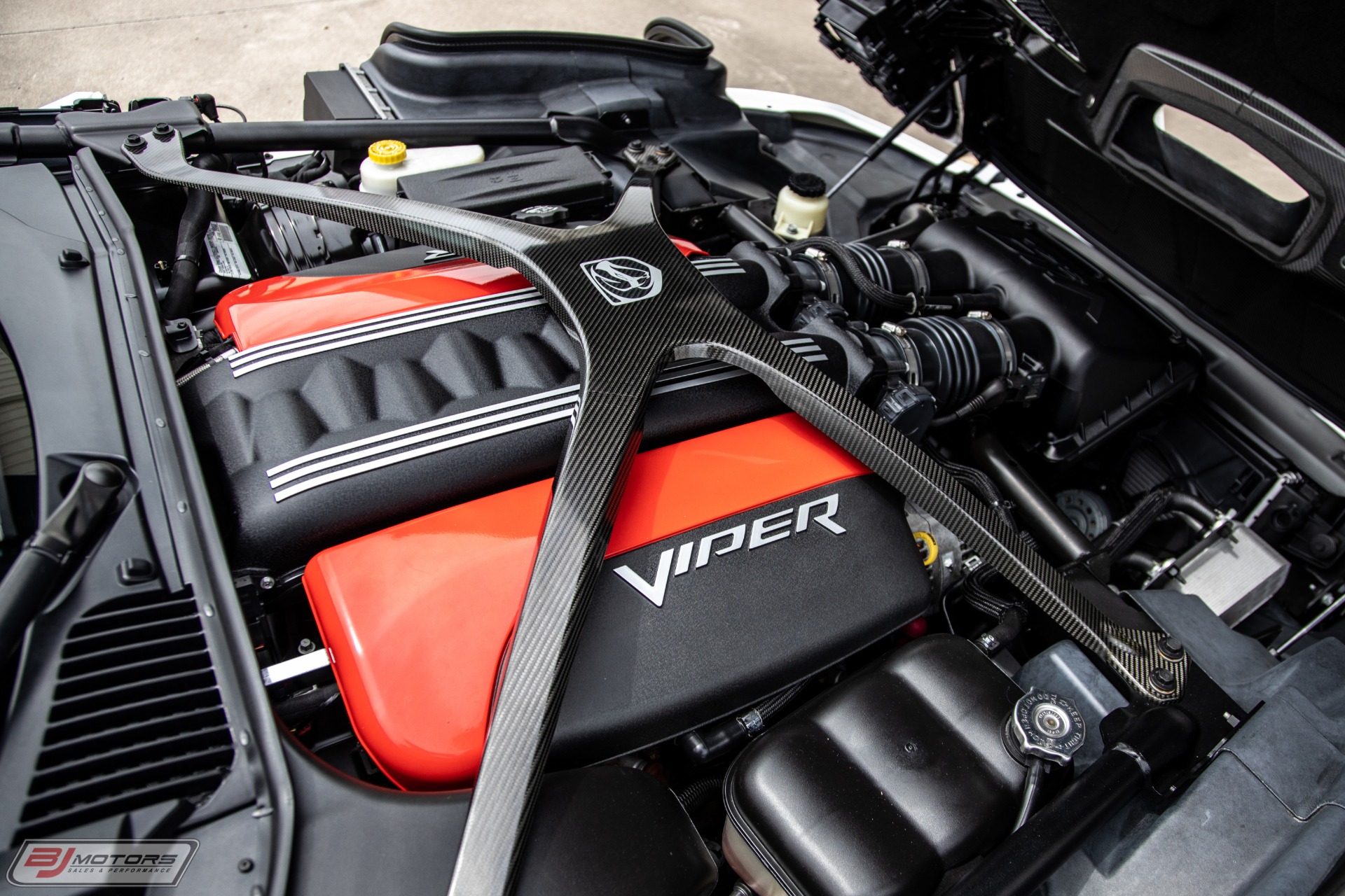 Used-2014-Dodge-Viper-TA-10