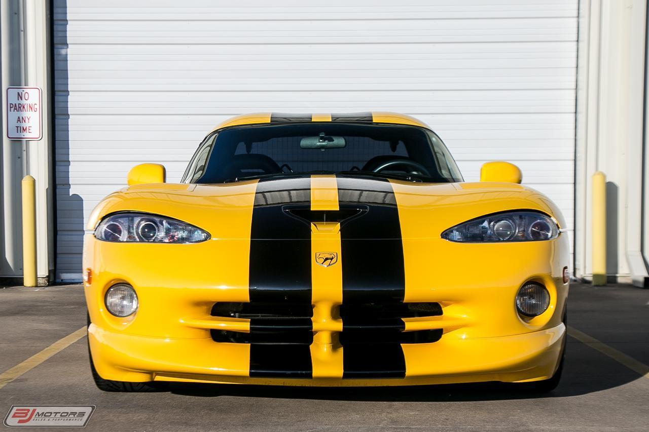 Used-2001-Dodge-Viper-GTS-ACR