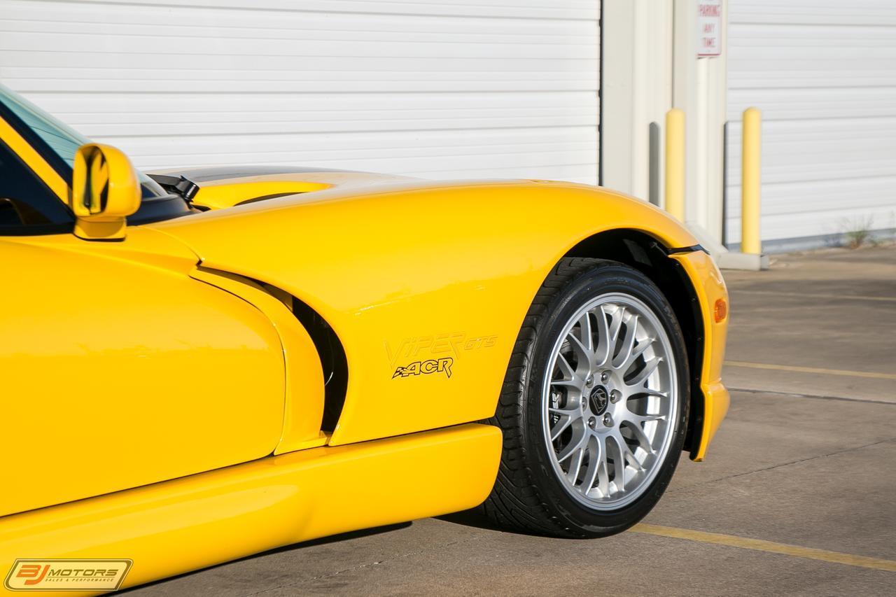 Used-2001-Dodge-Viper-GTS-ACR