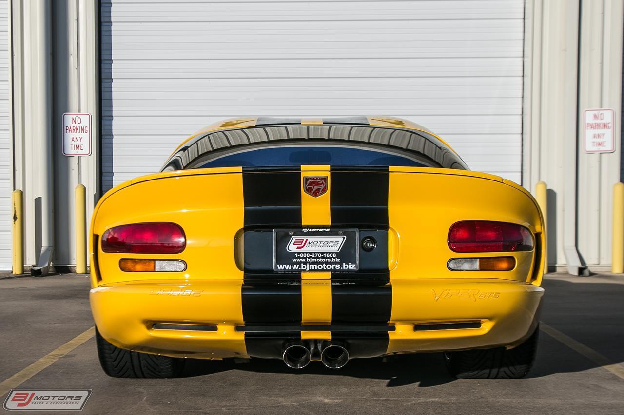 Used-2001-Dodge-Viper-GTS-ACR