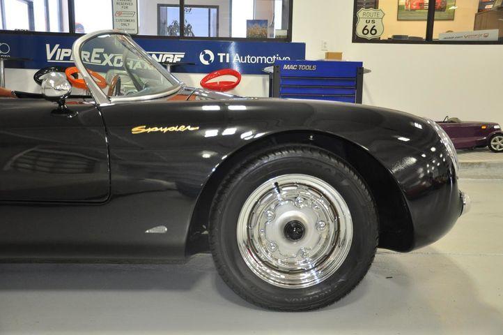 Used-1955-Porsche-Spyder-Replica