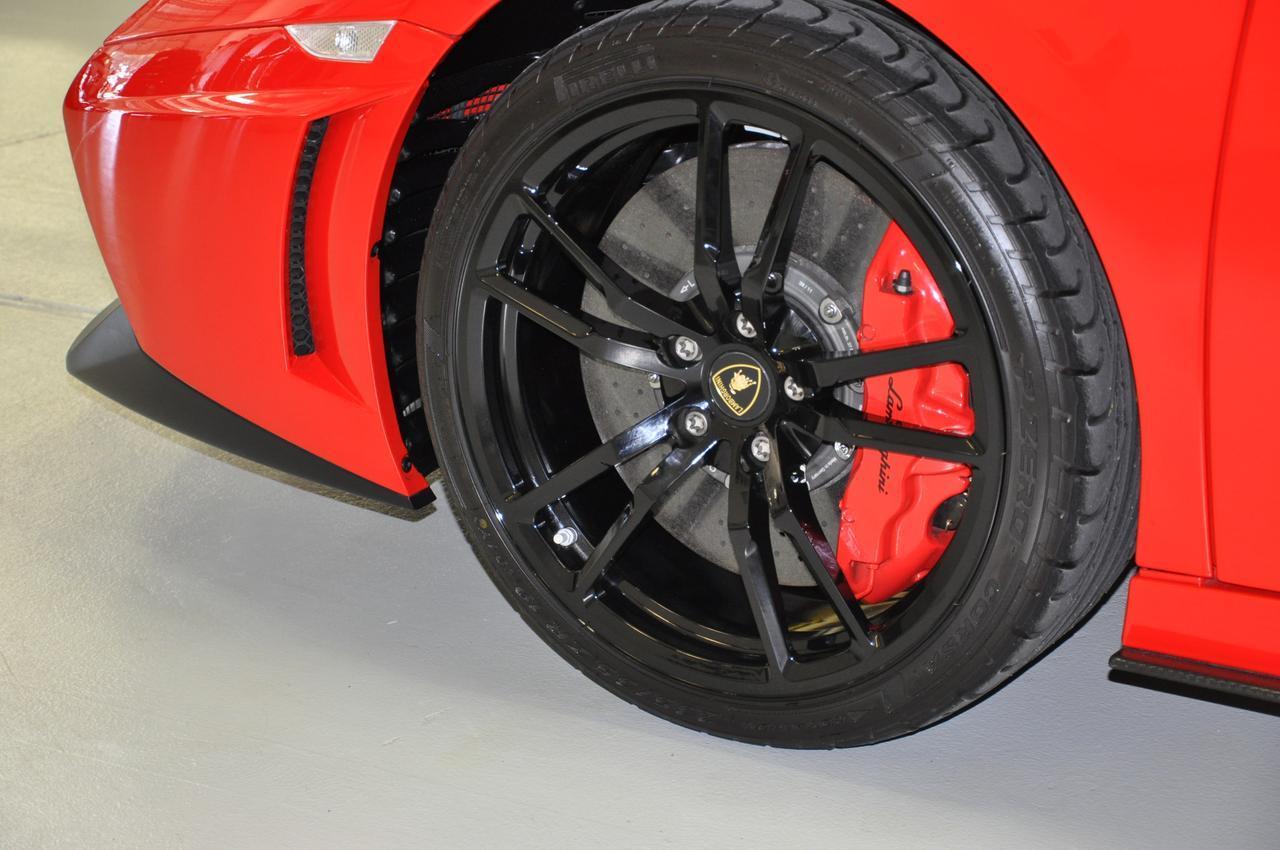 Used-2012-Lamborghini-Gallardo-Super-Trofeo-Stradale