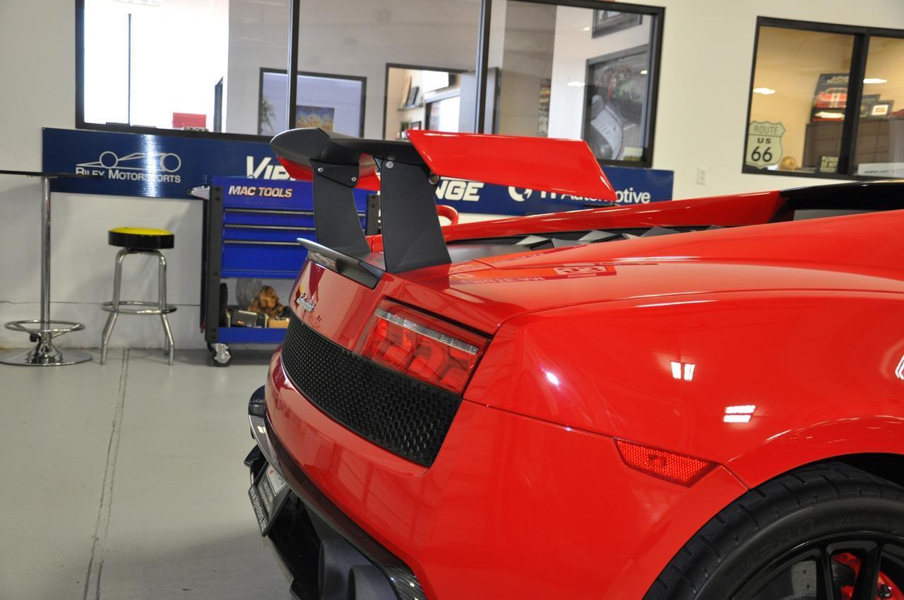 Used-2012-Lamborghini-Gallardo-Super-Trofeo-Stradale