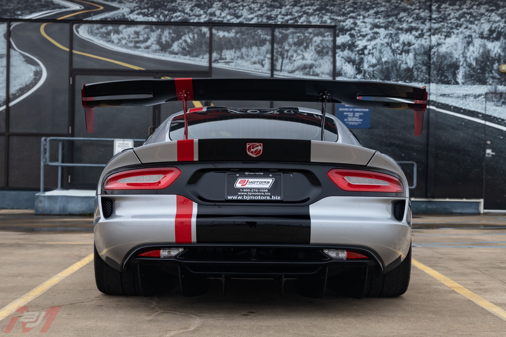 Used-2016-Dodge-Viper-ACR-Extreme