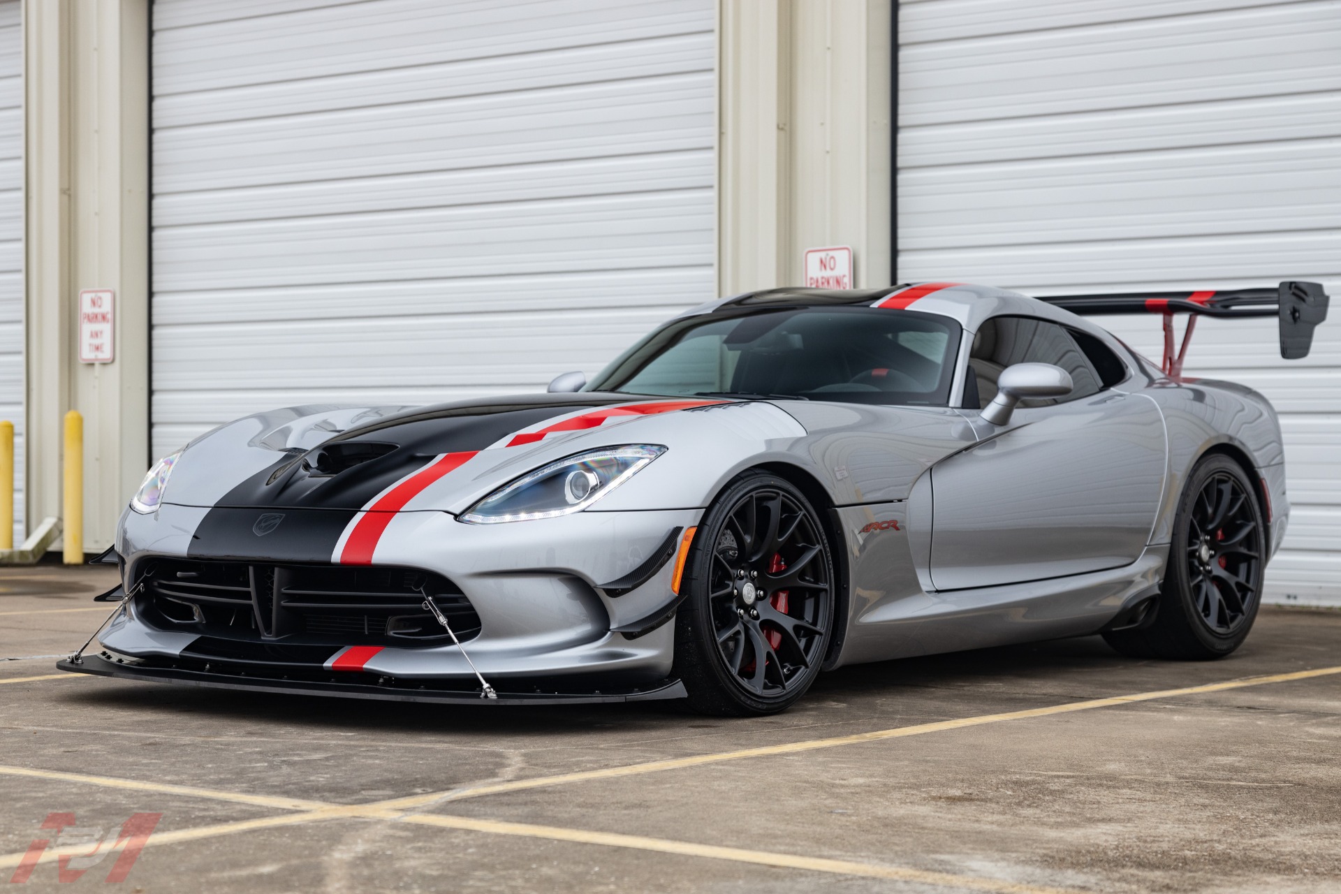 Used-2016-Dodge-Viper-ACR-Extreme