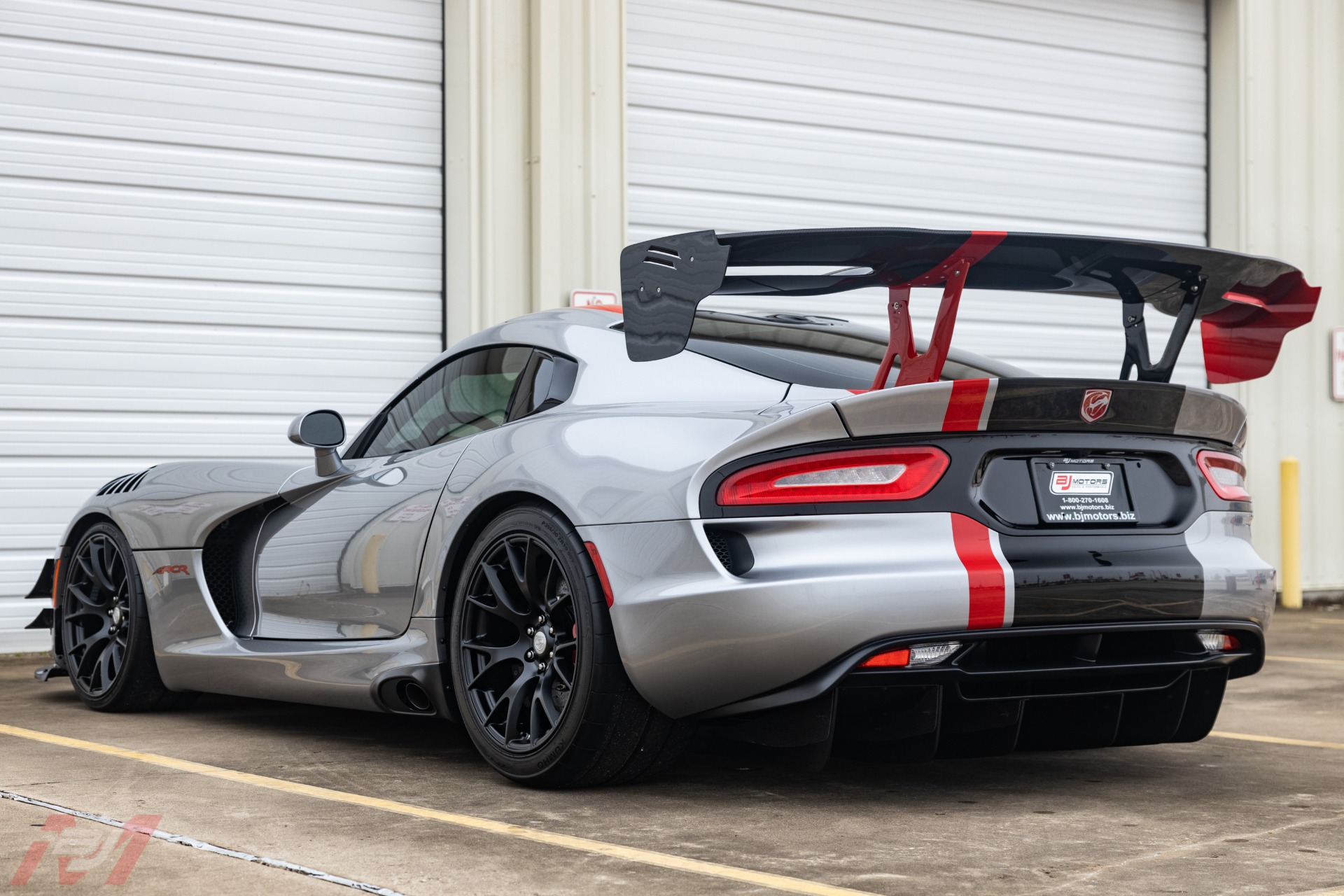 Used-2016-Dodge-Viper-ACR-Extreme