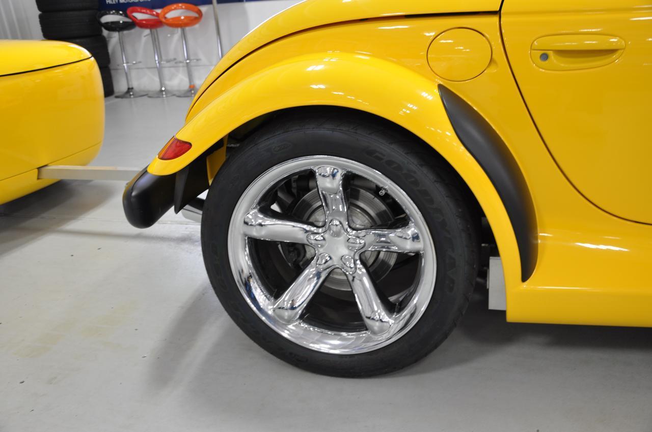 Used-2000-Plymouth-Prowler-w-Matching-Trailer