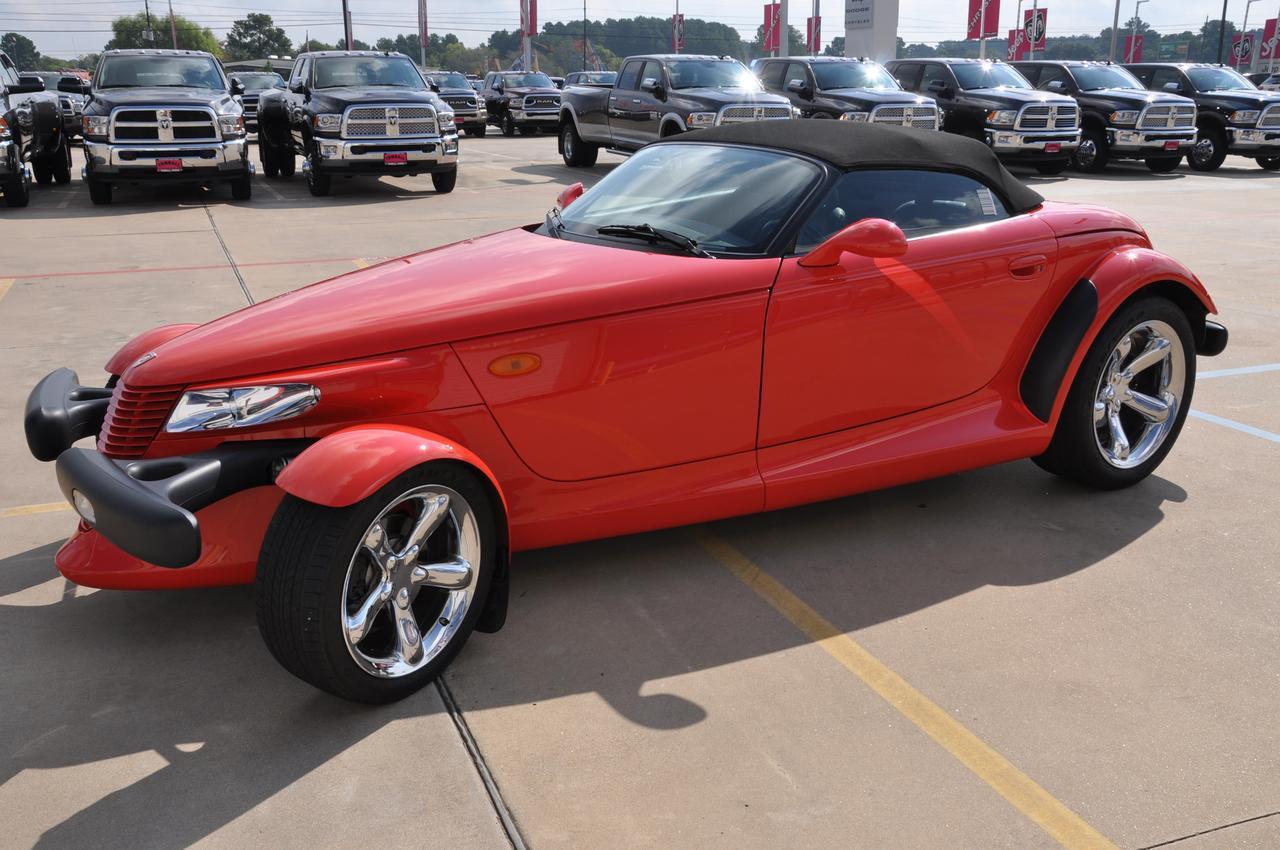 Used-2000-Plymouth-Prowler