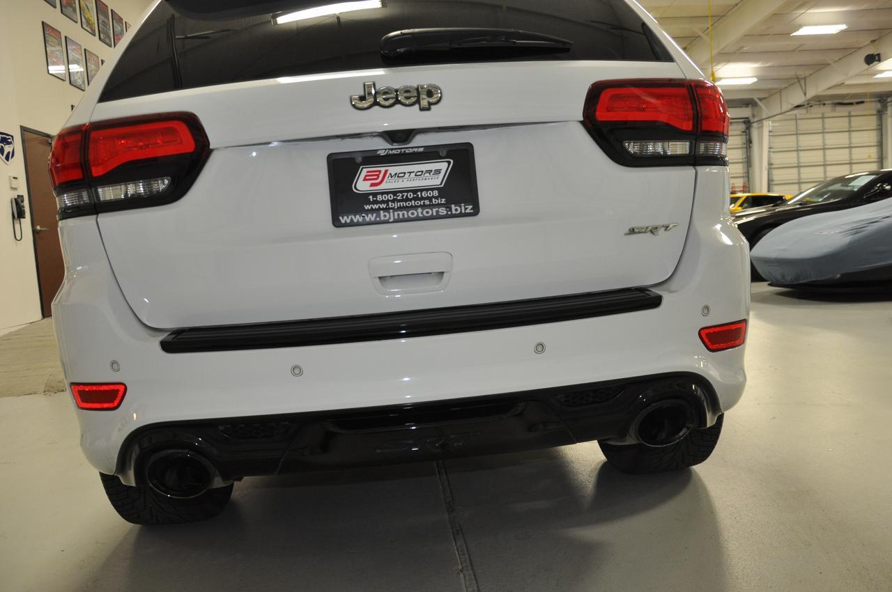 Used-2015-Jeep-Grand-Cherokee-SRT