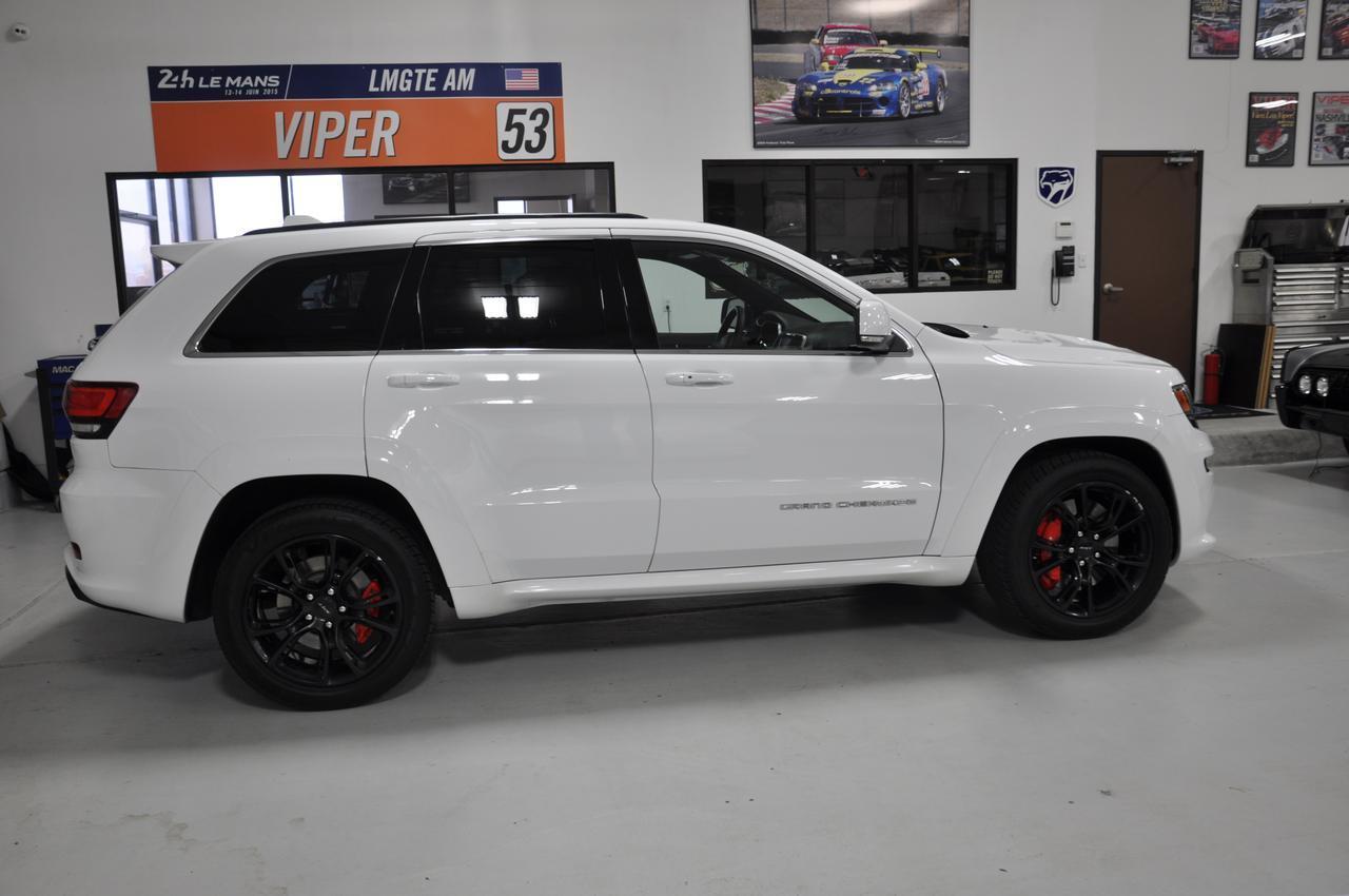 Used-2015-Jeep-Grand-Cherokee-SRT