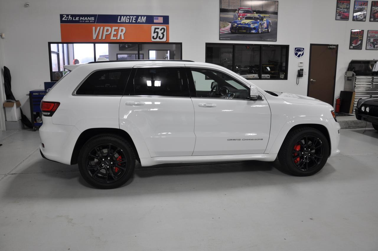 Used-2015-Jeep-Grand-Cherokee-SRT