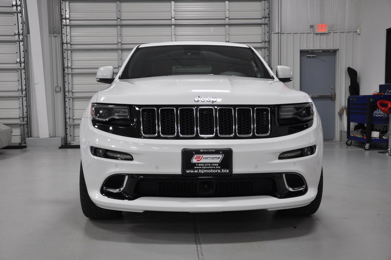 Used-2015-Jeep-Grand-Cherokee-SRT