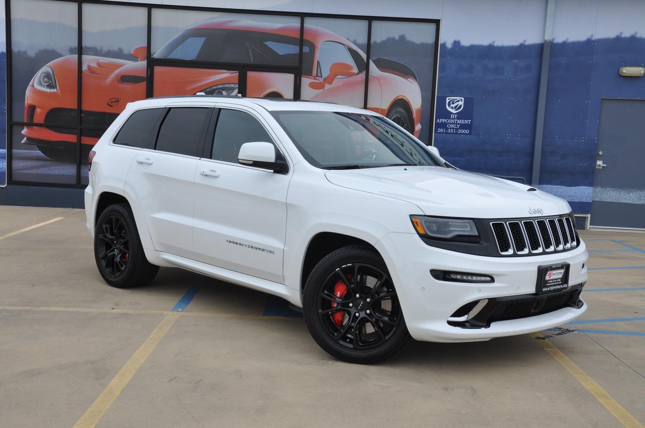 Used-2015-Jeep-Grand-Cherokee-SRT