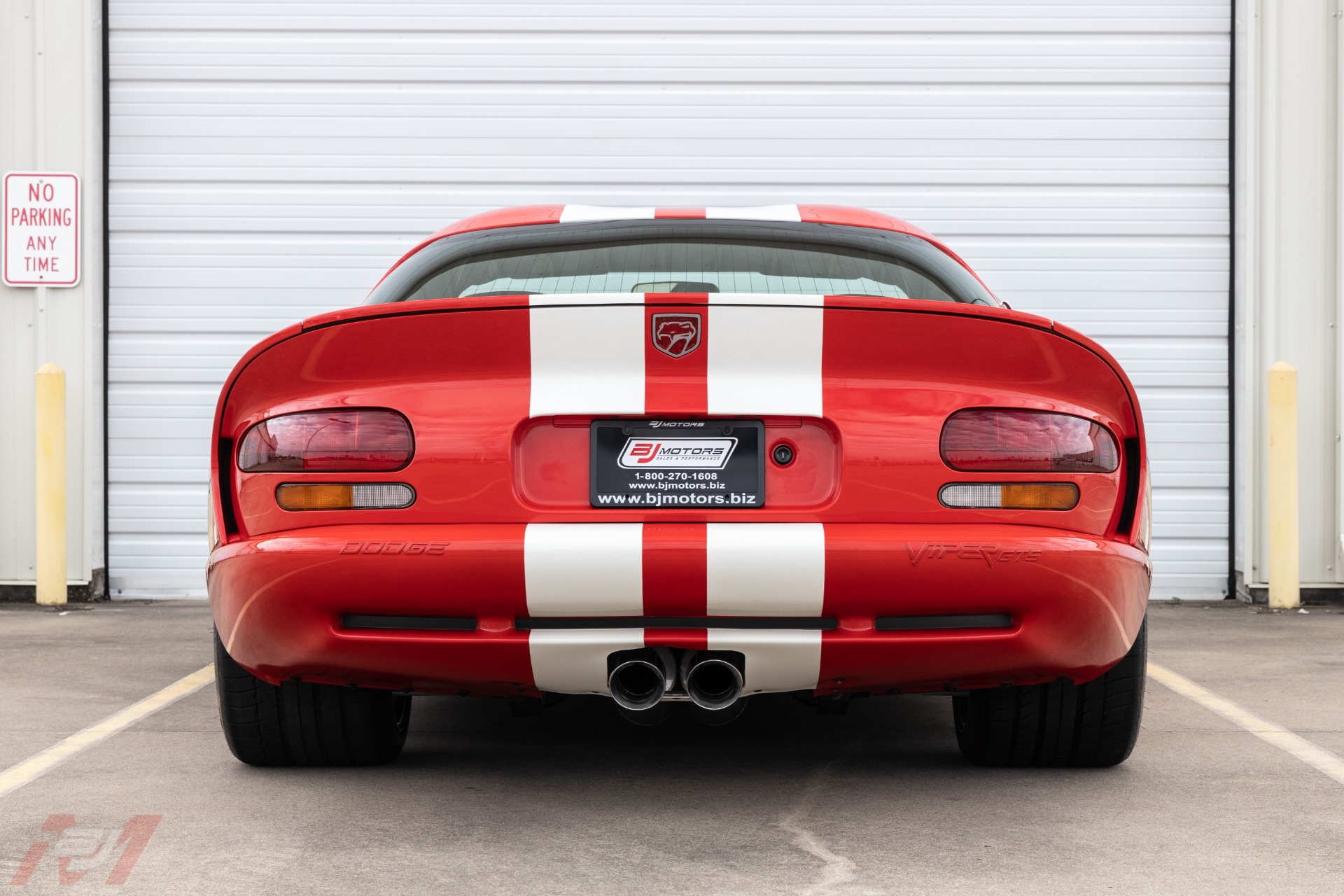 Used-2002-Dodge-Viper-GTS-Final-Edition