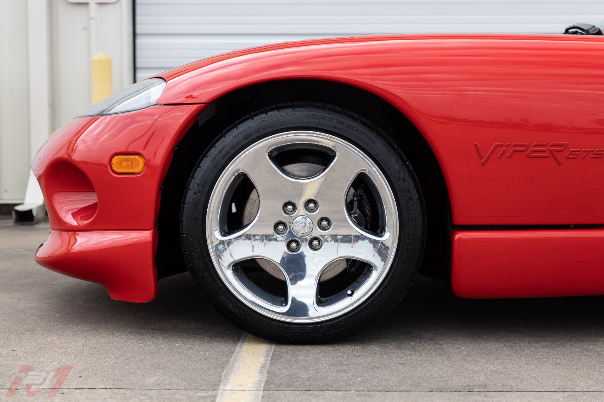 Used-2002-Dodge-Viper-GTS-Final-Edition