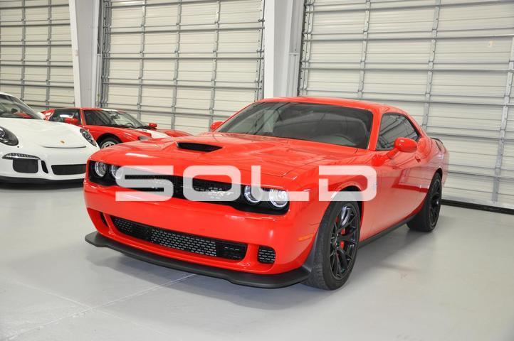 Used-2015-Dodge-Challenger-Hellcat-SRT-Hellcat