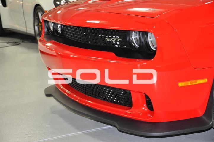 Used-2015-Dodge-Challenger-Hellcat-SRT-Hellcat