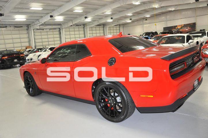 Used-2015-Dodge-Challenger-Hellcat-SRT-Hellcat