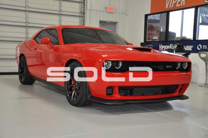 Used-2015-Dodge-Challenger-Hellcat-SRT-Hellcat