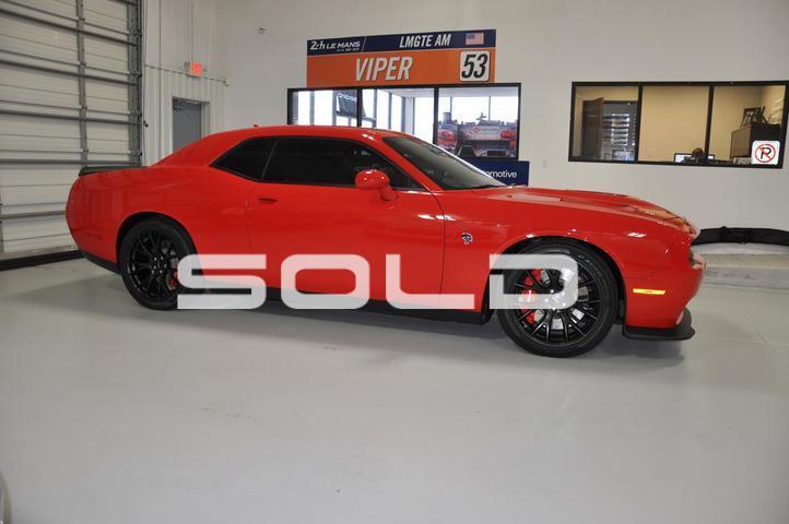 Used-2015-Dodge-Challenger-Hellcat-SRT-Hellcat