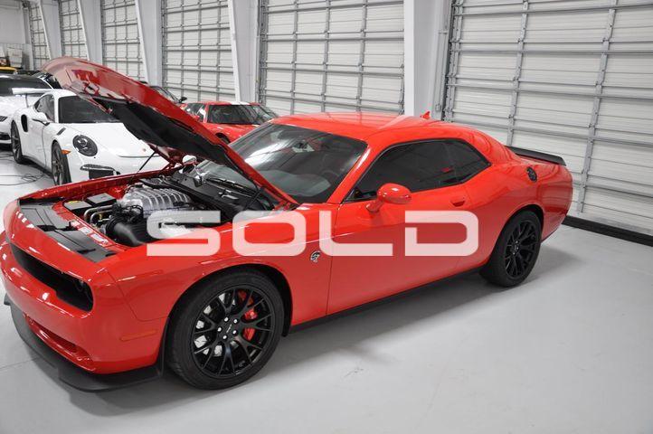 Used-2015-Dodge-Challenger-Hellcat-SRT-Hellcat