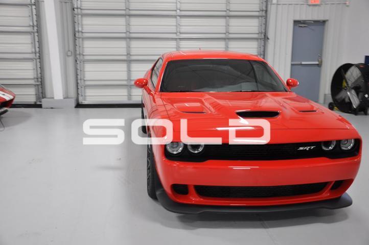 Used-2015-Dodge-Challenger-Hellcat-SRT-Hellcat