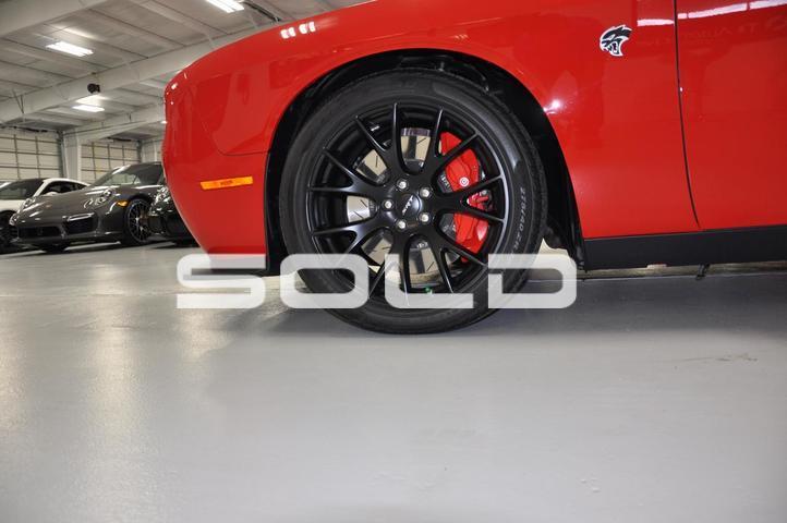 Used-2015-Dodge-Challenger-Hellcat-SRT-Hellcat