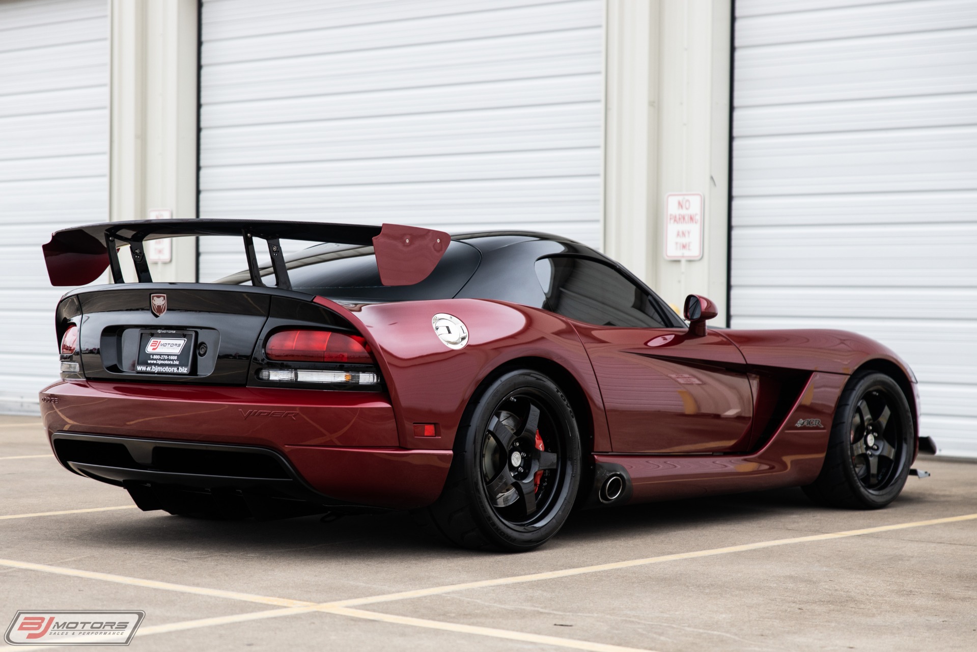 Used-2008-Dodge-Viper-ACR