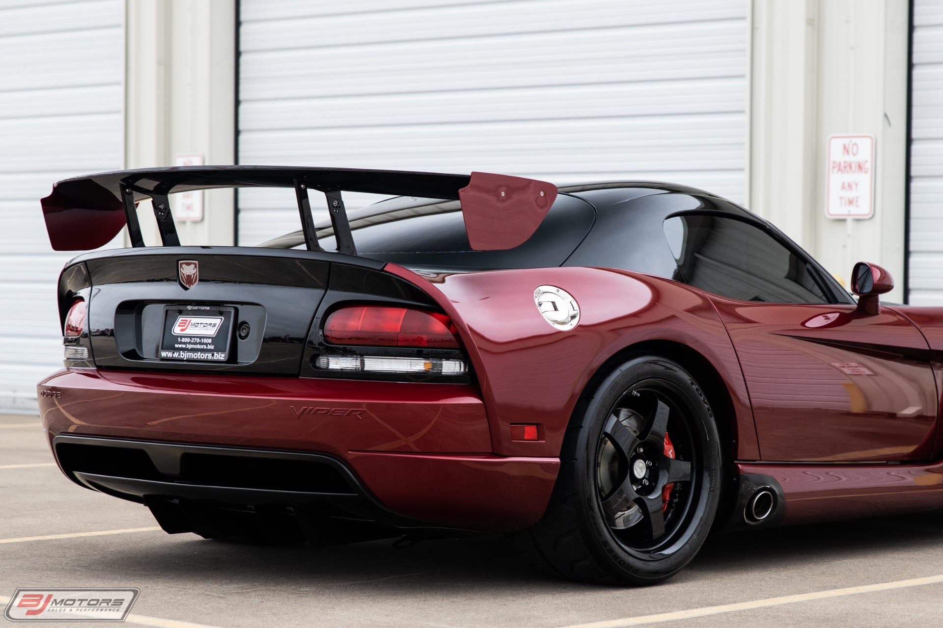 Used-2008-Dodge-Viper-ACR