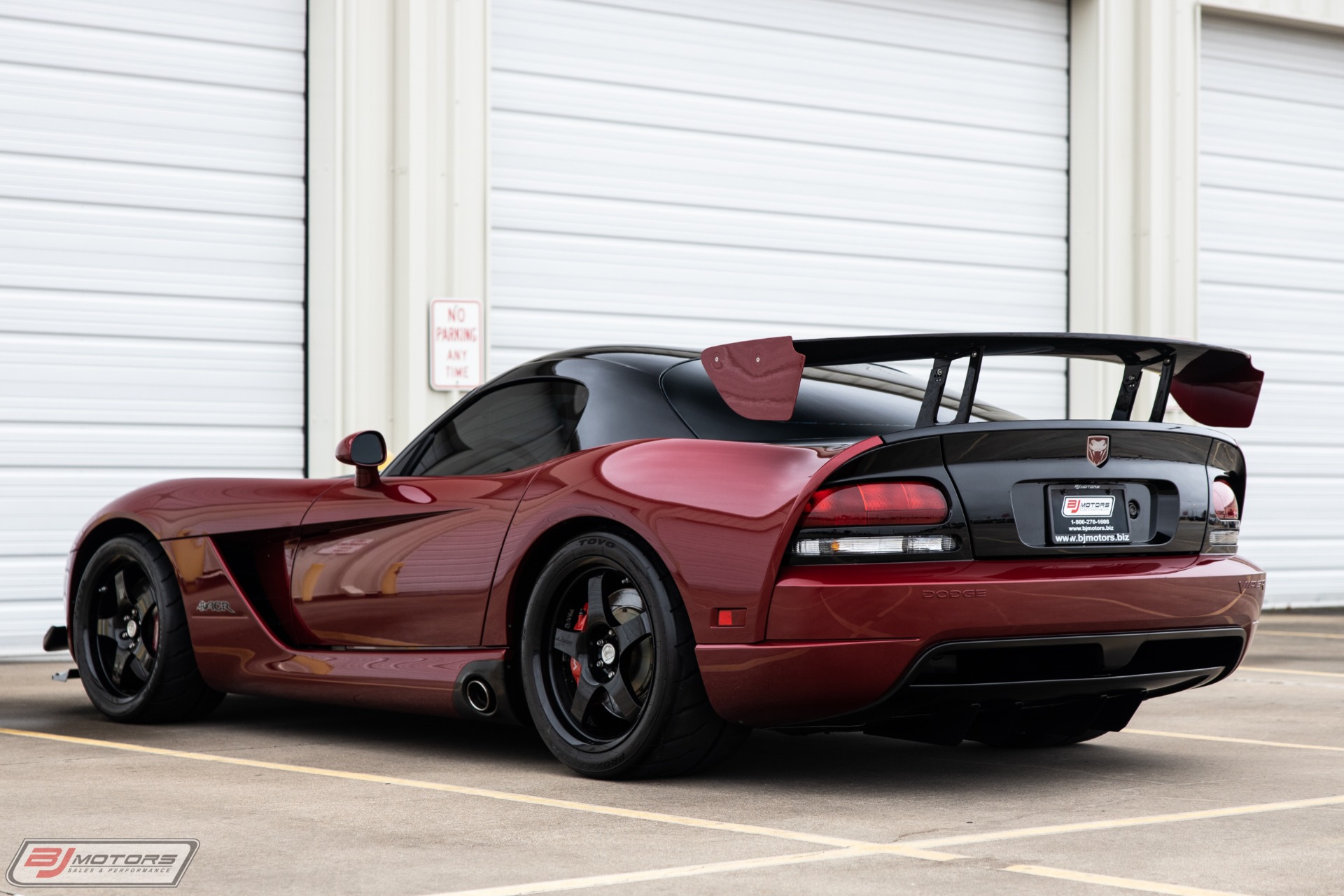 Used-2008-Dodge-Viper-ACR