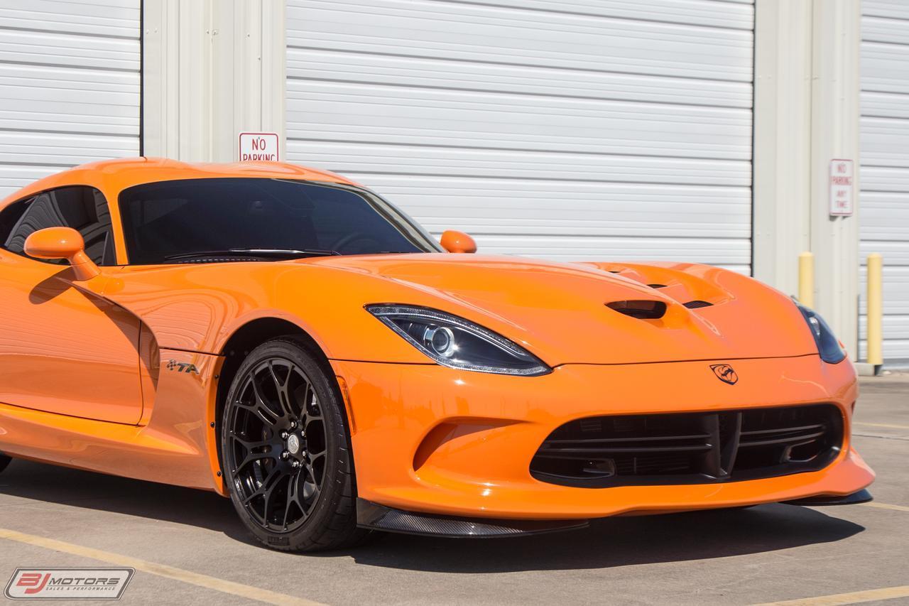 Used-2014-Dodge-Viper-Stage-II-Time-Attack-Stage-II-Performance-Package