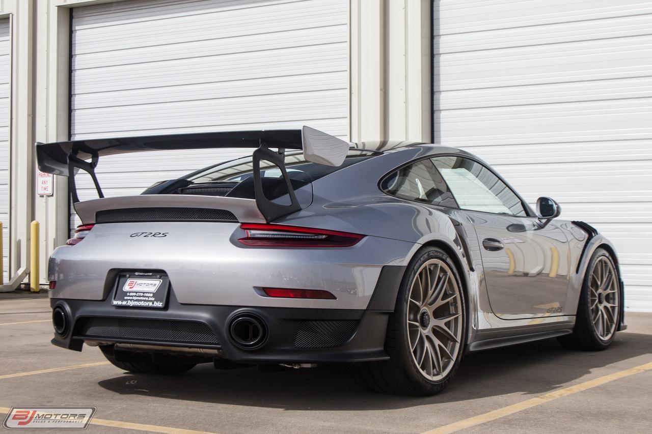 Used-2018-Porsche-911-GT2-RS-Weissach-Package