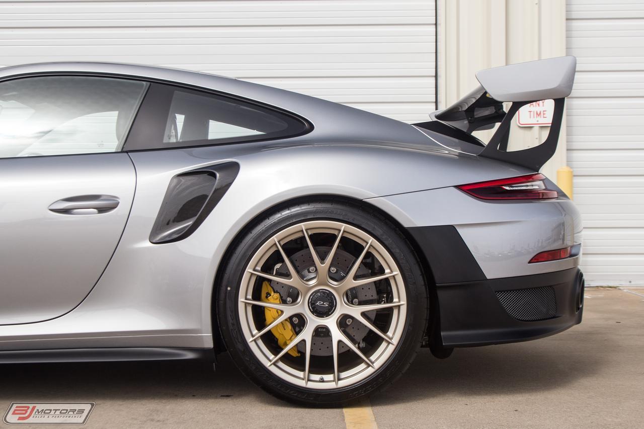 Used-2018-Porsche-911-GT2-RS-Weissach-Package