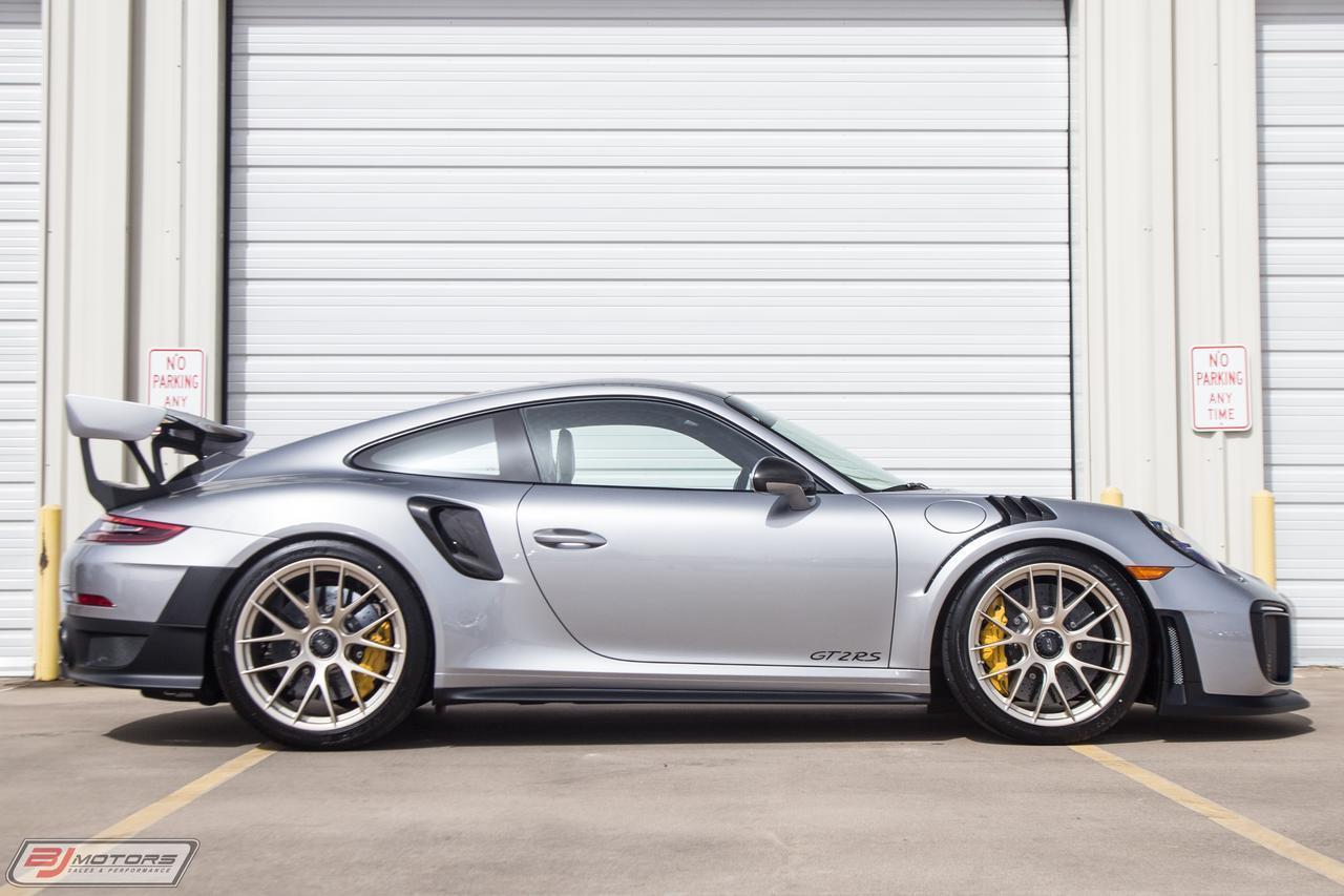 Used-2018-Porsche-911-GT2-RS-Weissach-Package