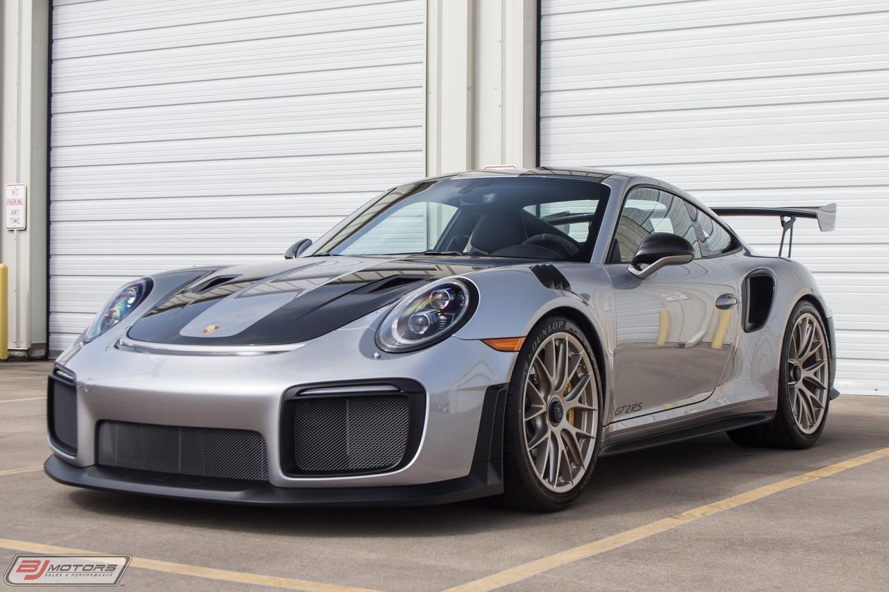 Used-2018-Porsche-911-GT2-RS-Weissach-Package