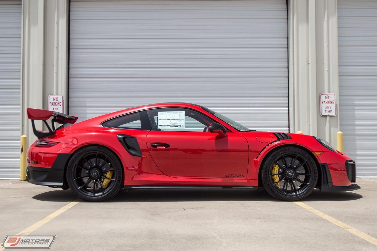 Used-2018-Porsche-911-GT2-RS-Weissach-Package