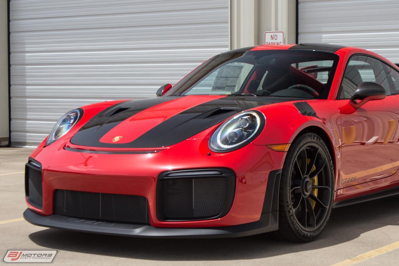 Used-2018-Porsche-911-GT2-RS-Weissach-Package