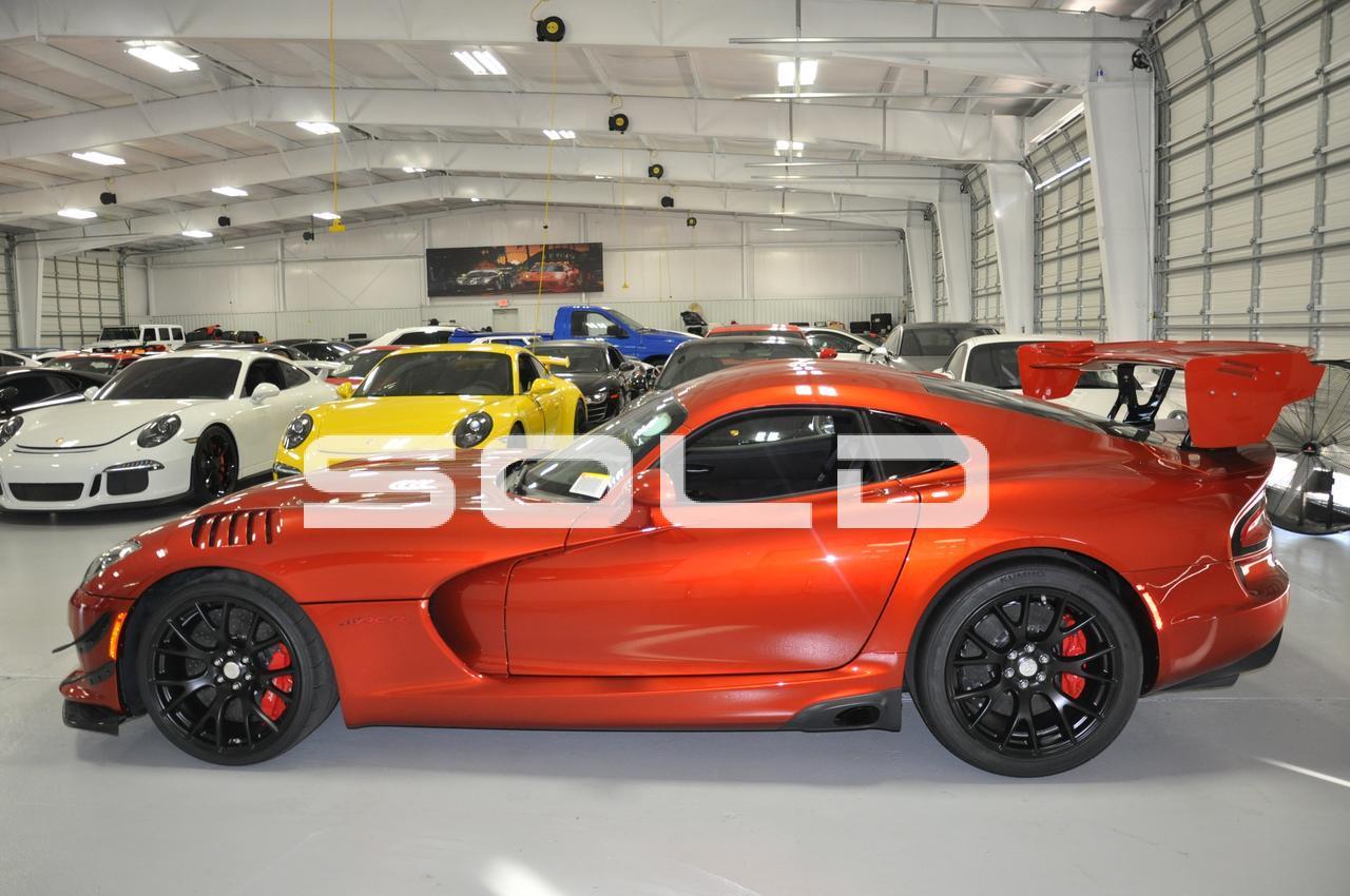 New-2017-Dodge-Viper-ACR-EXTREME