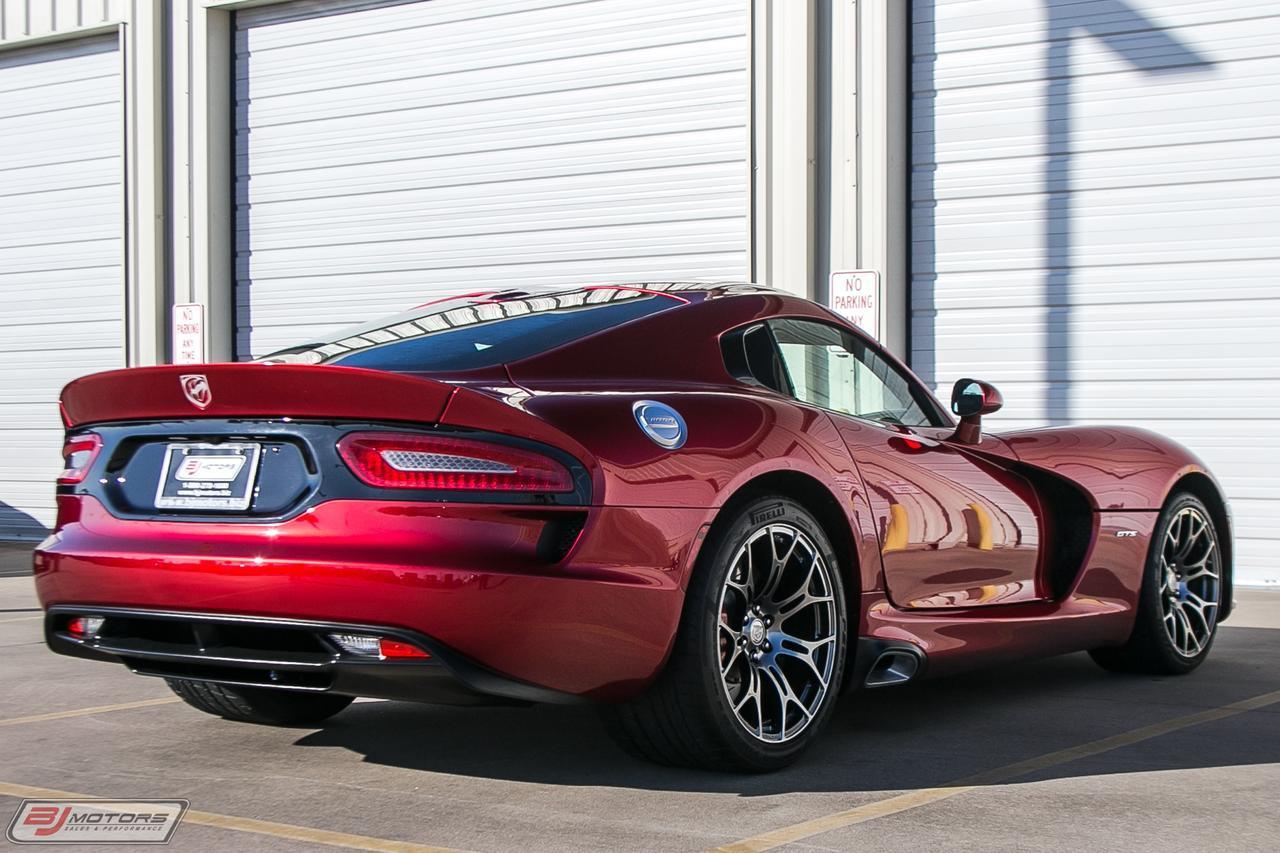 Used-2013-Dodge-Viper-Stryker-Red-GTS