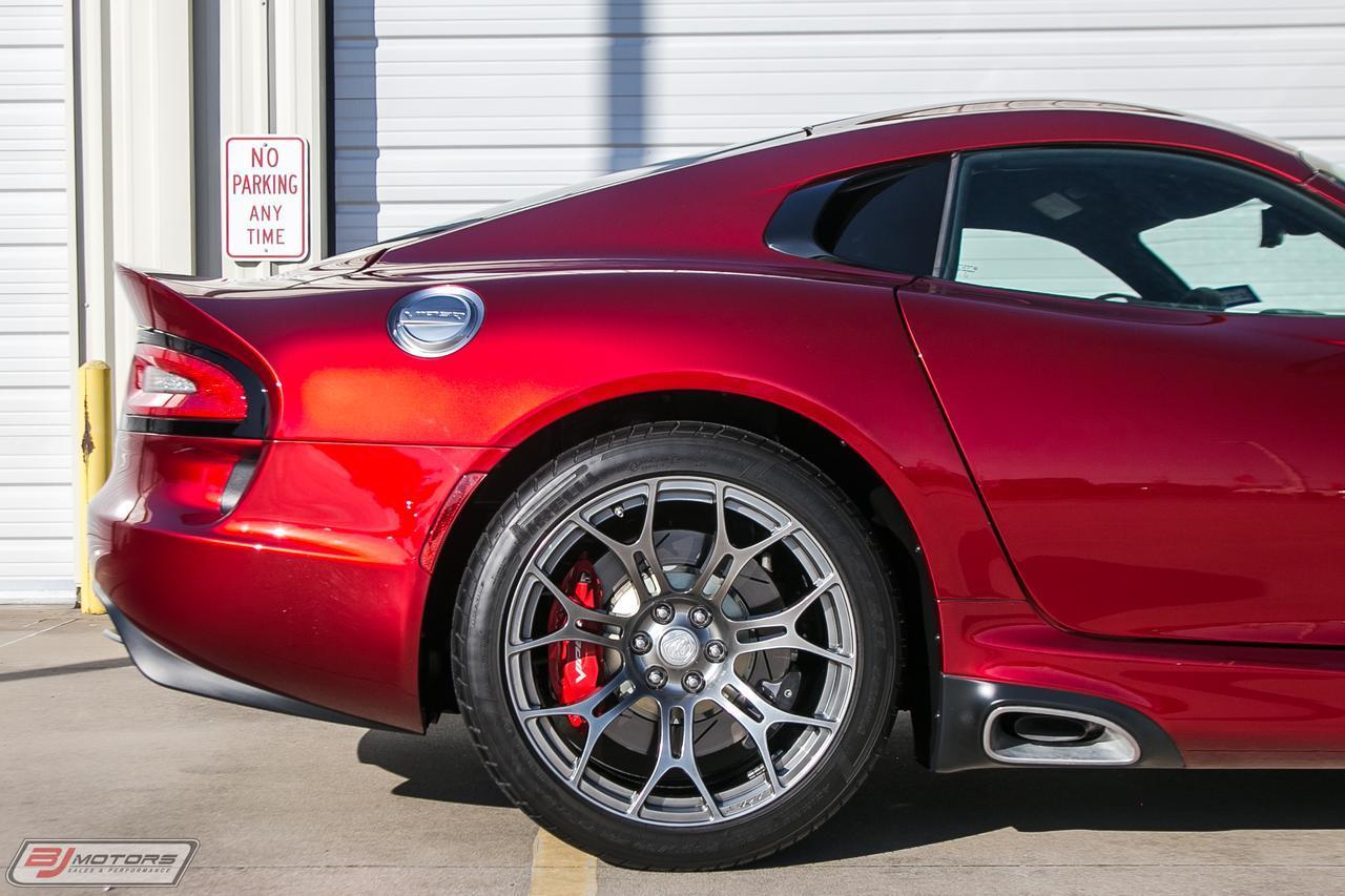 Used-2013-Dodge-Viper-Stryker-Red-GTS