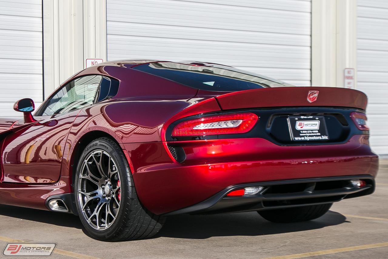 Used-2013-Dodge-Viper-Stryker-Red-GTS