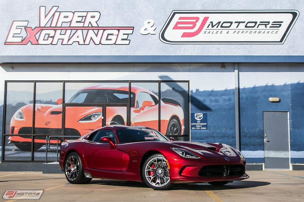 Used-2013-Dodge-Viper-Stryker-Red-GTS