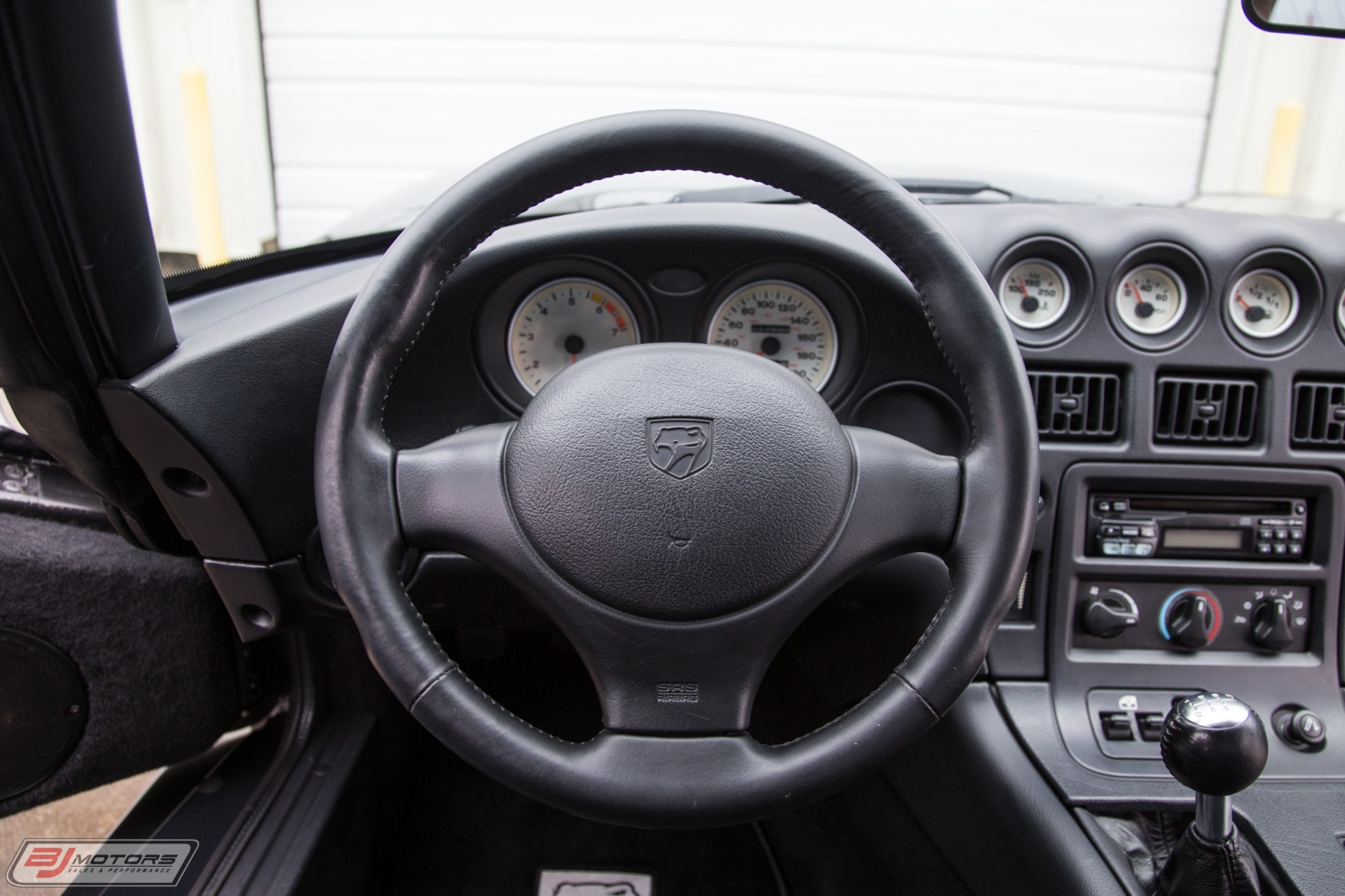 Used-2002-Dodge-Viper-GTS