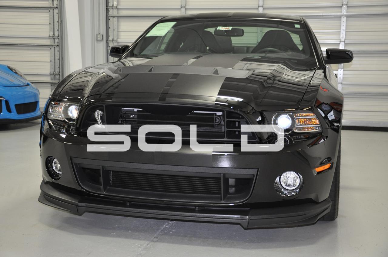 Used-2014-Ford-Mustang-Shelby-GT500