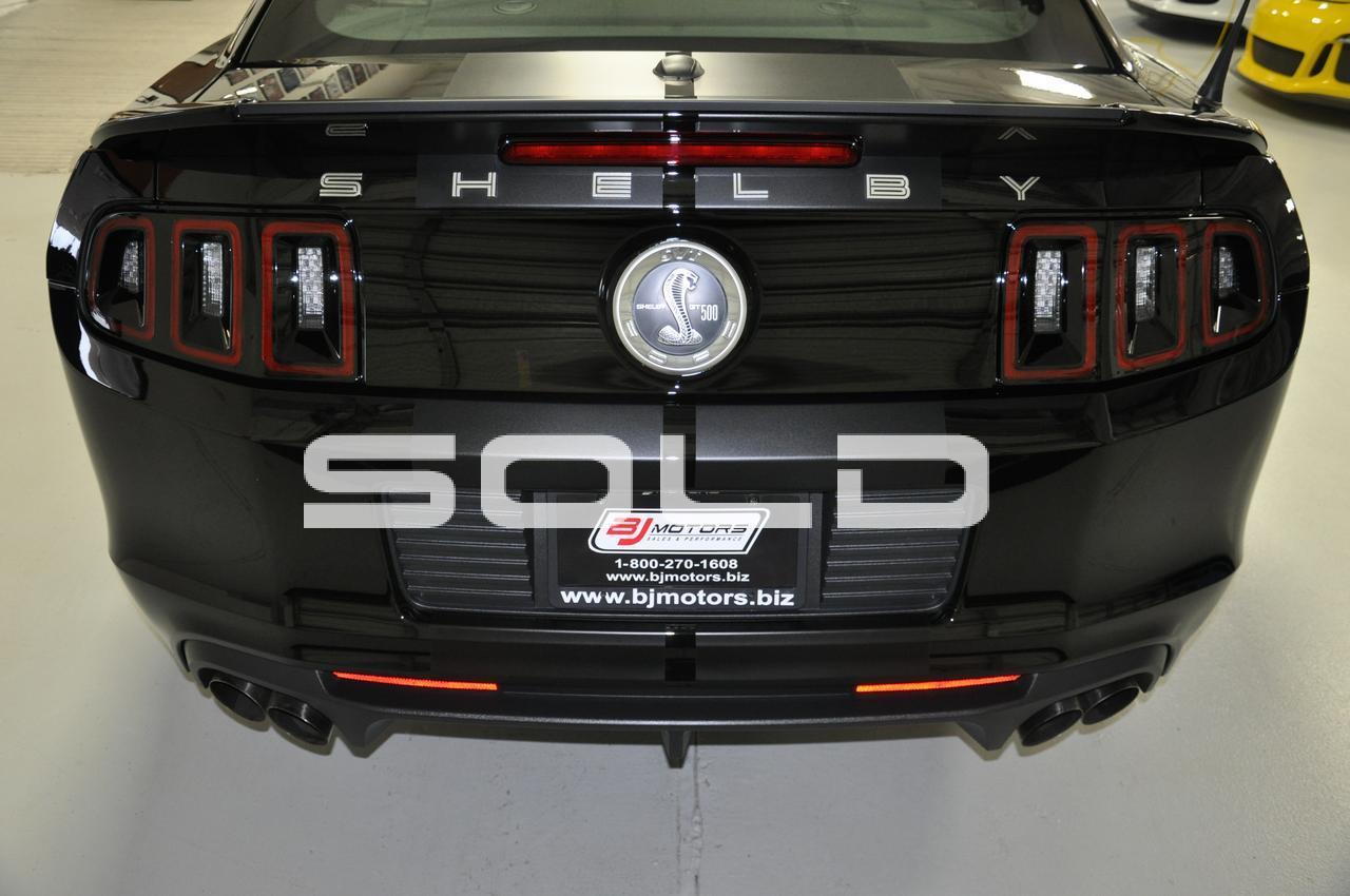 Used-2014-Ford-Mustang-Shelby-GT500