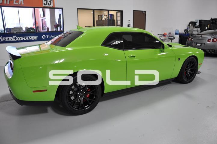 Used-2015-Dodge-Challenger-SRT-Hellcat